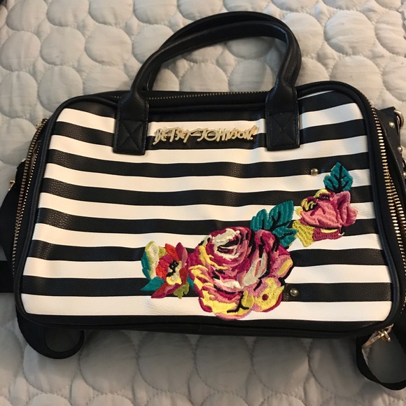 Betsey Johnson Handbags - Betsey Johnson purse/lunch bag